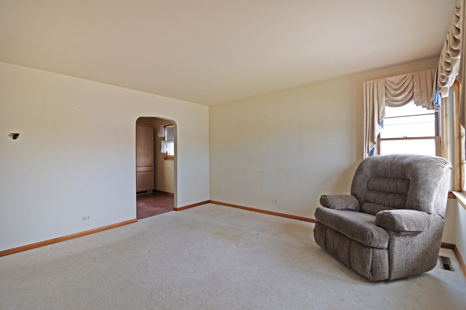 6027 Washington Street Chicago Ridge, IL 60415 - Photo 4 of 14 Gallery Image 4