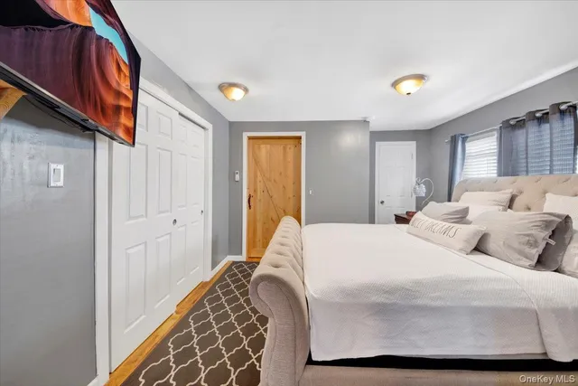 $849,000 | 230-03 144th Avenue | Brookville