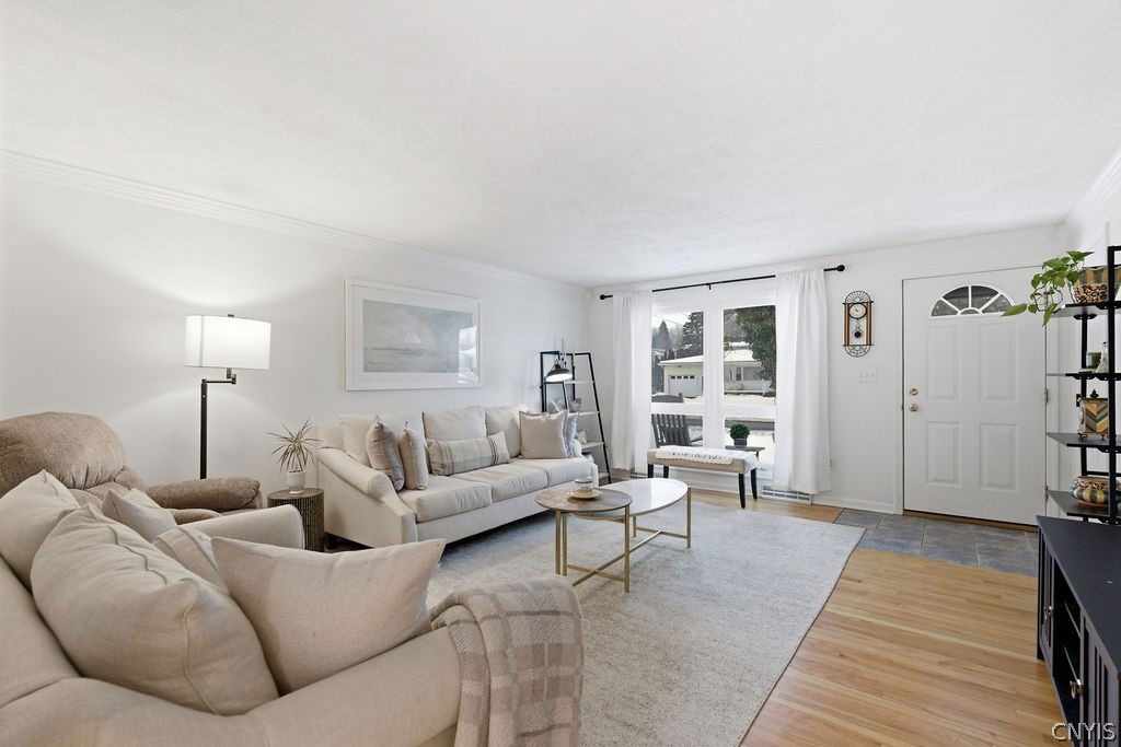 206 Haywood Road Geddes, NY 13219 - Photo 13 of 49