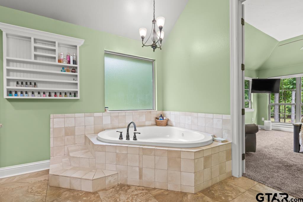449 Greenhill Road Longview, TX 75605 - Photo 19 of 48 Gallery Image 19