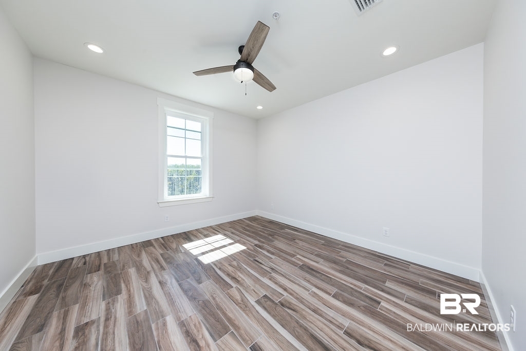 24603 Gulf Bay Road Orange Beach, AL 36561 - Photo 26 of 37 Guest room 2