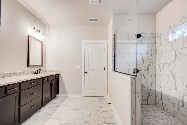 $3,995 | 1808 Firelight Way, Ooltewah, TN 37363