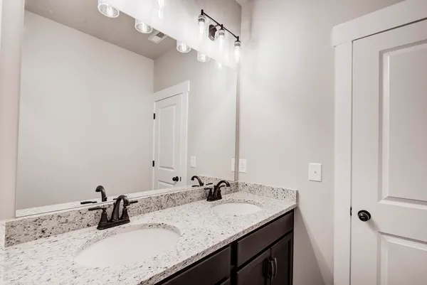 $3,995 | 1808 Firelight Way, Ooltewah, TN 37363