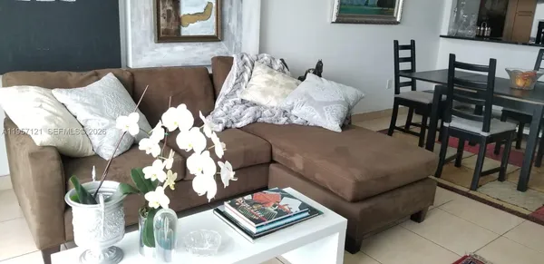 $3,100 | 31 Southeast 5th Street, Unit 2603, Miami, FL 33131