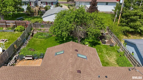 $189,990 | 1917 West Daytona Drive, Peoria, IL 61614