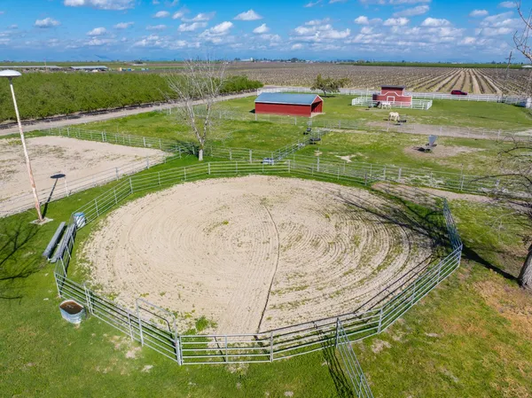 $1,850,000 | 14901 South Highland Avenue, Selma, CA 93662