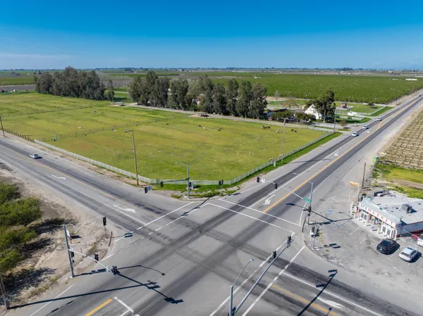 $1,850,000 | 14901 South Highland Avenue, Selma, CA 93662