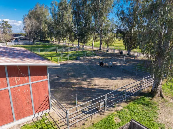 $1,850,000 | 14901 South Highland Avenue, Selma, CA 93662