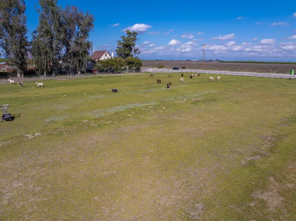$1,850,000 | 14901 South Highland Avenue, Selma, CA 93662