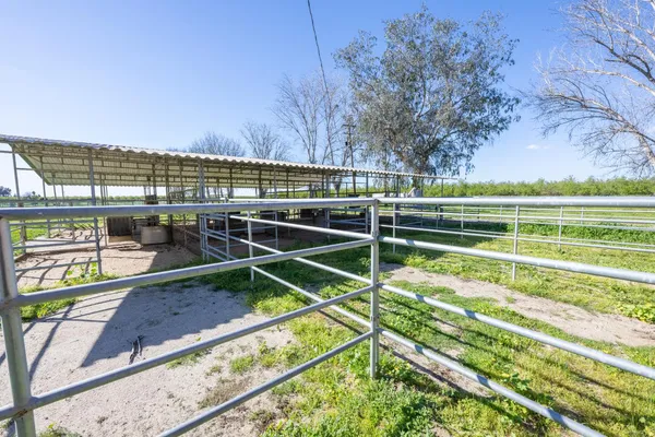 $1,850,000 | 14901 South Highland Avenue, Selma, CA 93662