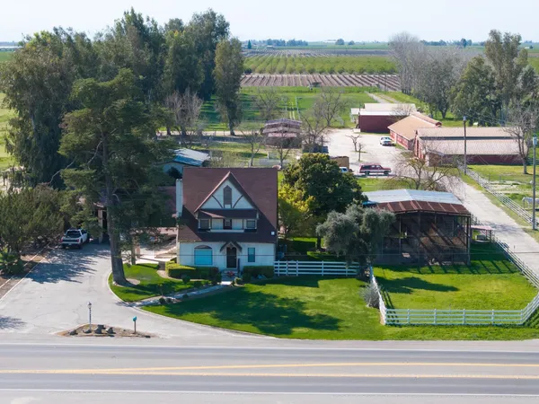 $1,850,000 | 14901 South Highland Avenue, Selma, CA 93662