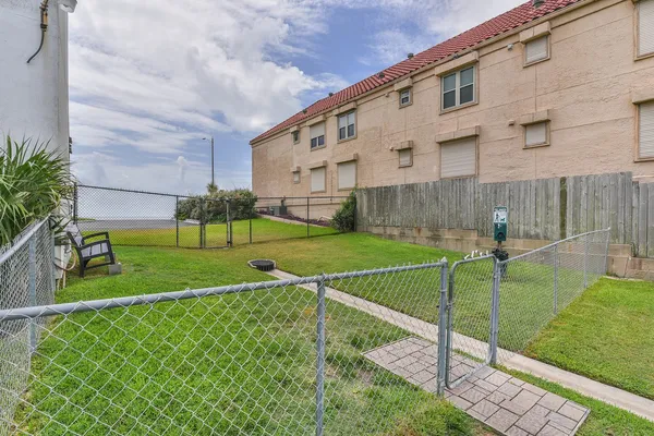 $249,000 | 7310 Seawall Boulevard, Unit 402, Galveston, TX 77551