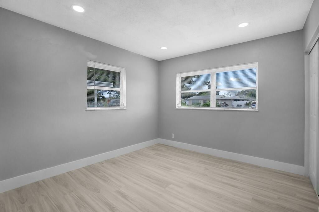 6721 Simms Street Hollywood, FL 33024 - Photo 18 of 25 21_1024px