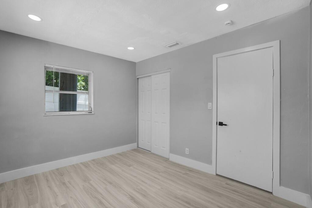 6721 Simms Street Hollywood, FL 33024 - Photo 20 of 25 23_1024px