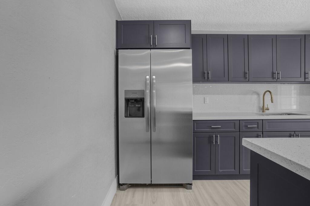 6721 Simms Street Hollywood, FL 33024 - Photo 6 of 25 10_1024px