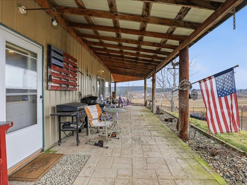 26323 North Madison Road Chattaroy, WA 99003 - Photo 2 of 50