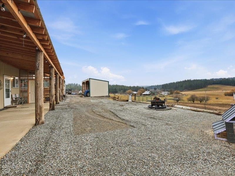 26323 North Madison Road Chattaroy, WA 99003 - Photo 38 of 50