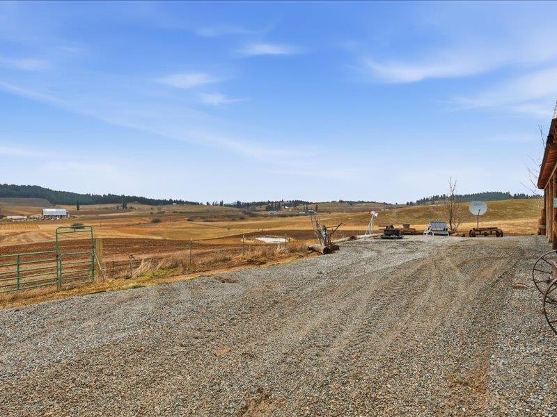 26323 North Madison Road Chattaroy, WA 99003 - Photo 41 of 50