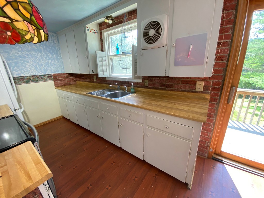 605 Echo Road Vestal, NY 13850 - Photo 12 of 28 Gallery Image 12
