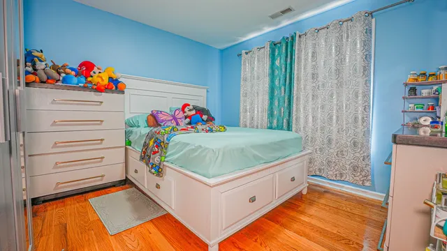 $374,995 | 23 Heaton Street, Waterbury, CT 06705