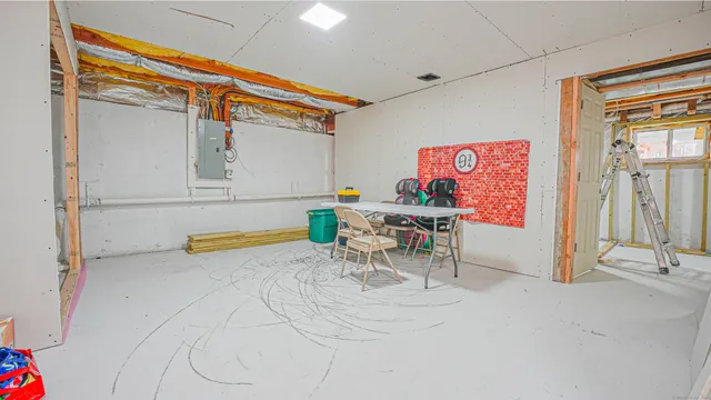 $374,995 | 23 Heaton Street, Waterbury, CT 06705