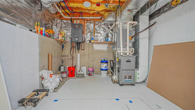 $374,995 | 23 Heaton Street, Waterbury, CT 06705