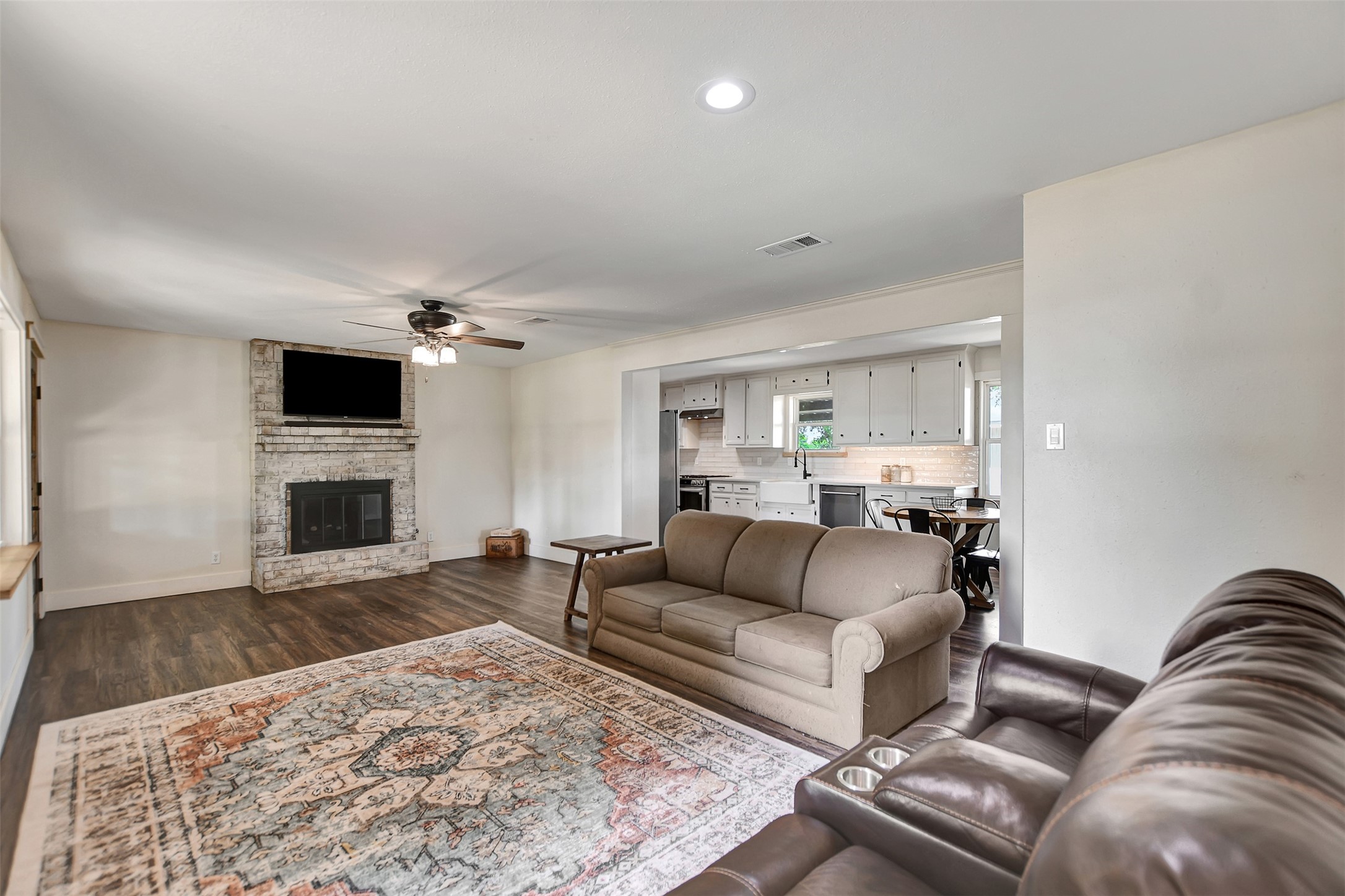 8542 Sloan Road Midway, TX 75852 - Photo 8 of 49