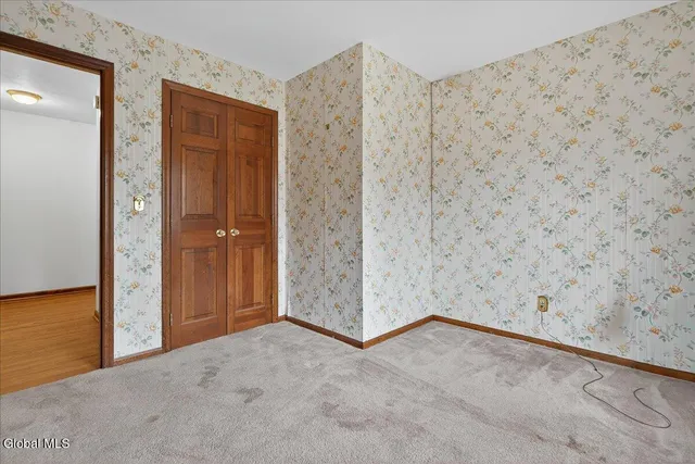 $525,000 | 3067 New Williamsburg Drive, Guilderland, NY 12303