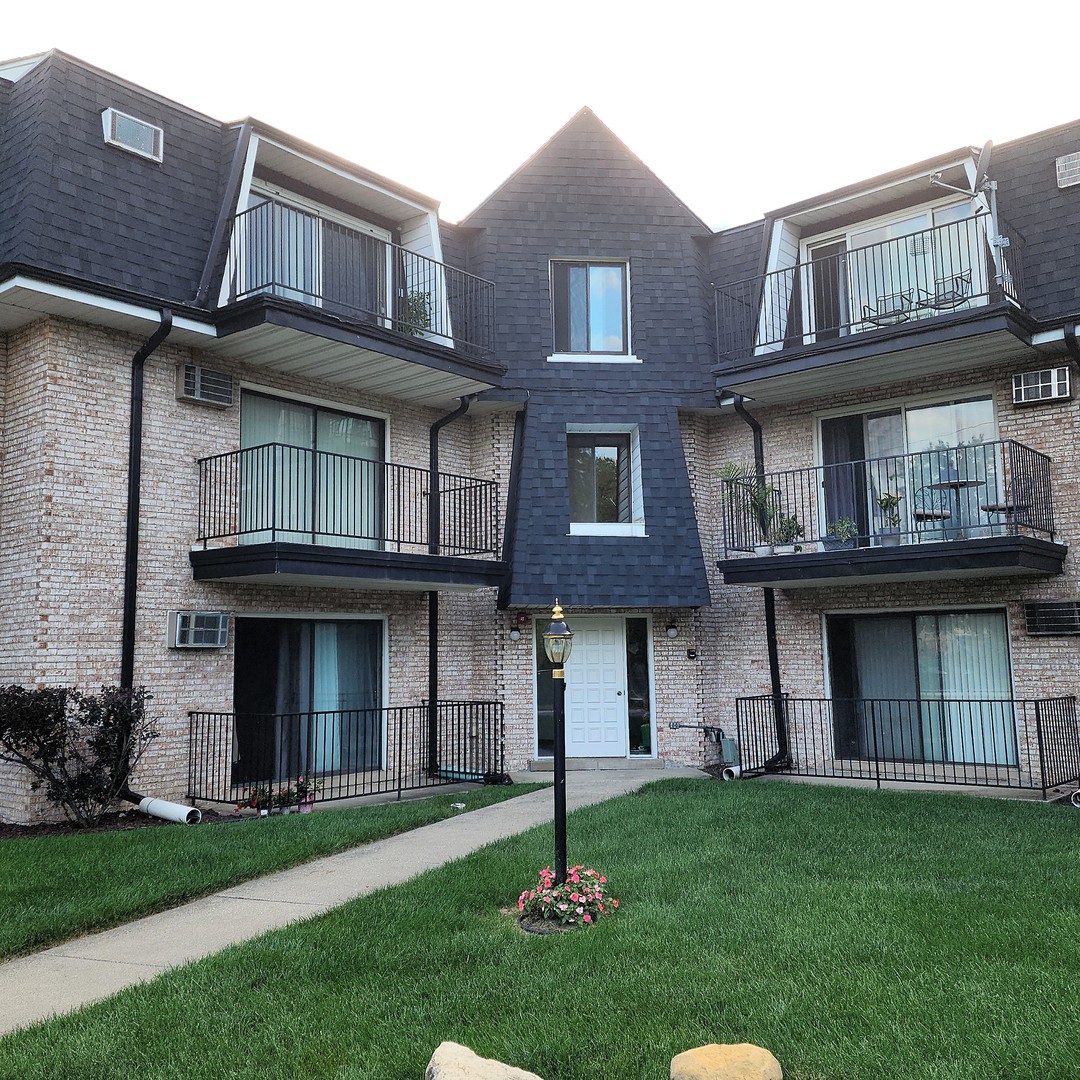 7000 Mather Avenue, Unit 303 Chicago Ridge, IL 60415 - Photo 1 of 18 Gallery Image 1