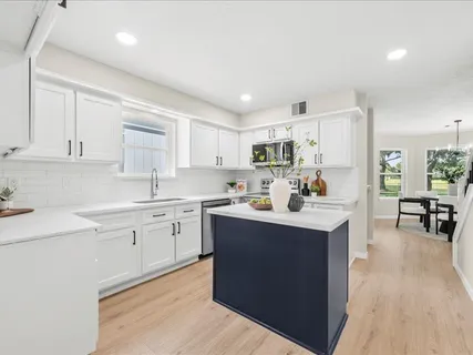 $375,000 | 7310 Benwich Circle, Houston, TX 77095