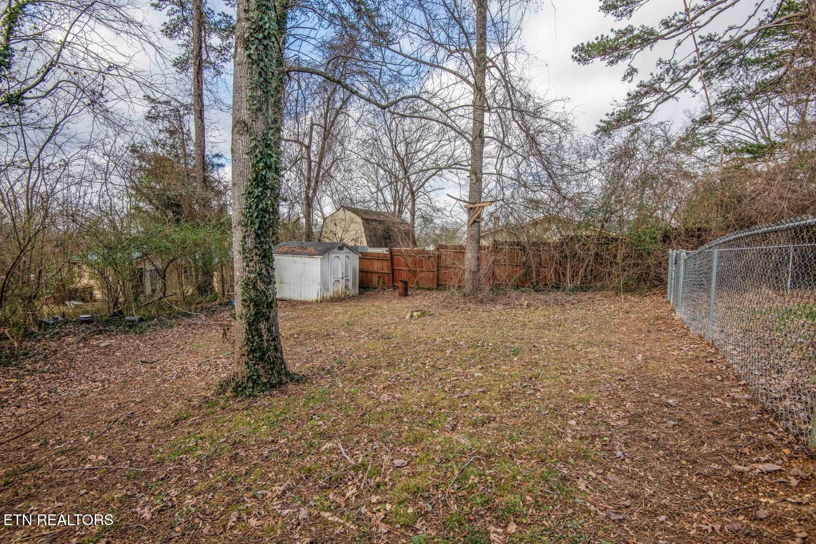 110 Paine Lane Oak Ridge, TN 37830 - Photo 17 of 40 image55
