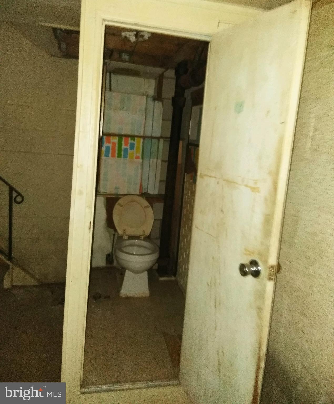 4371 Crest Heights Road Baltimore, MD 21215 - Photo 13 of 15 Basement