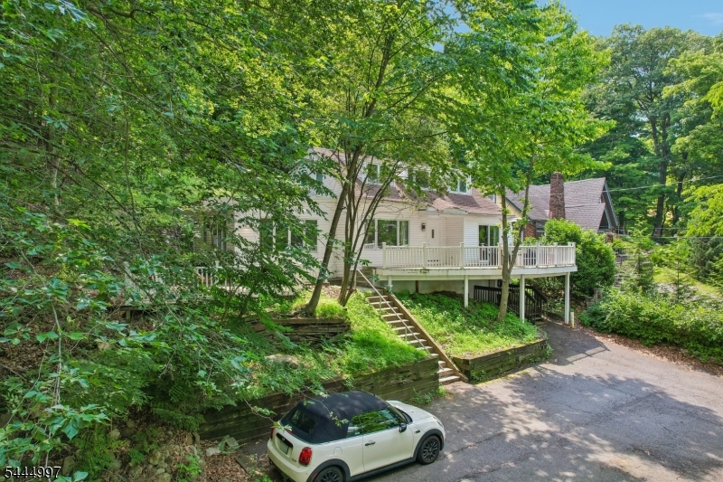 157 West Lindsley Road Cedar Grove, NJ 07009 - Photo 30 of 34
