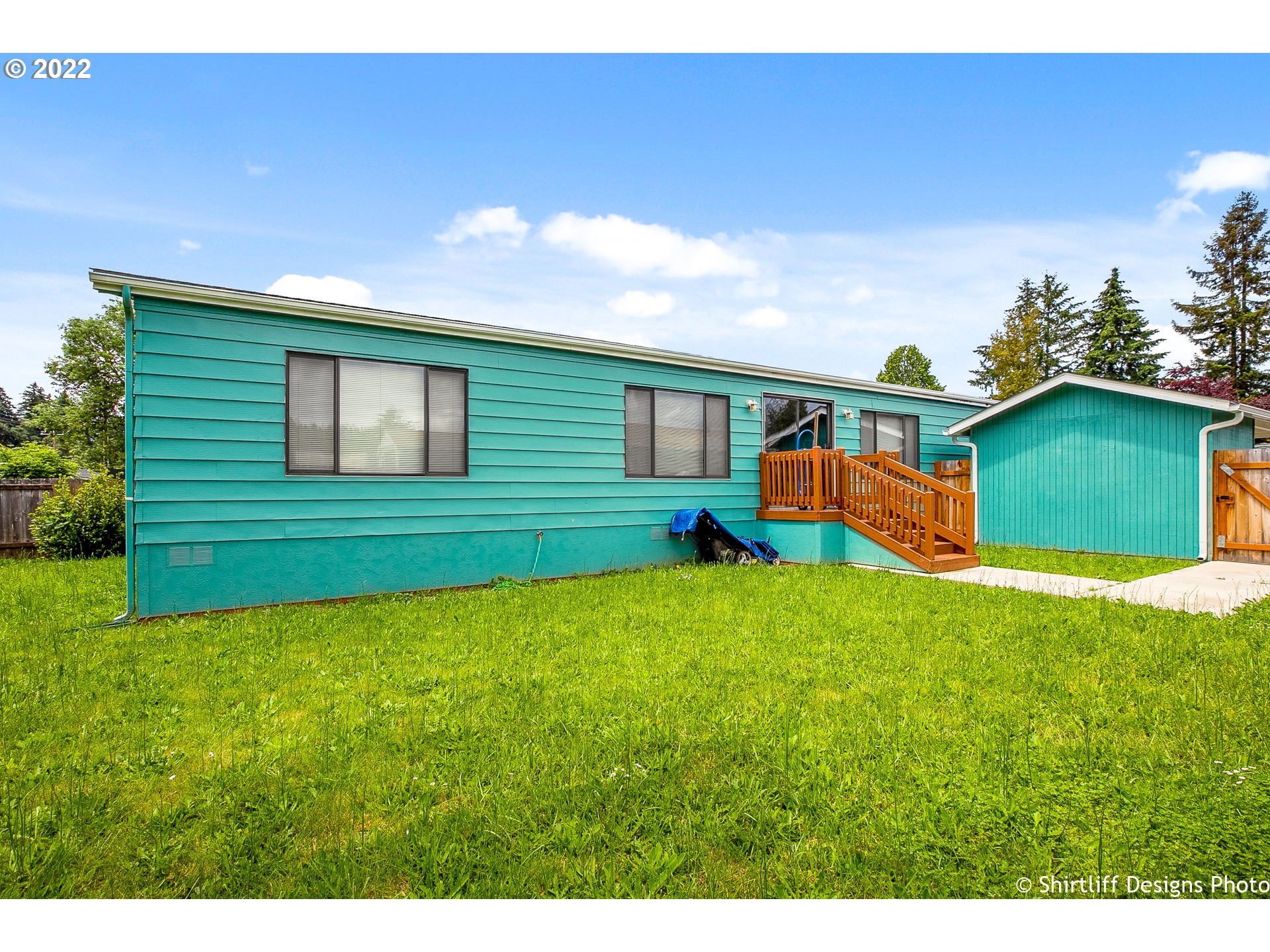 5221 Forsythia Street Springfield, OR 97478 - Photo 5 of 27 Gallery Image 5