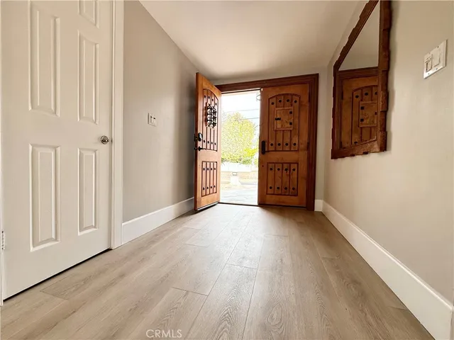 $8,900 | 24204 Calvert Street, Woodland Hills, CA 91367