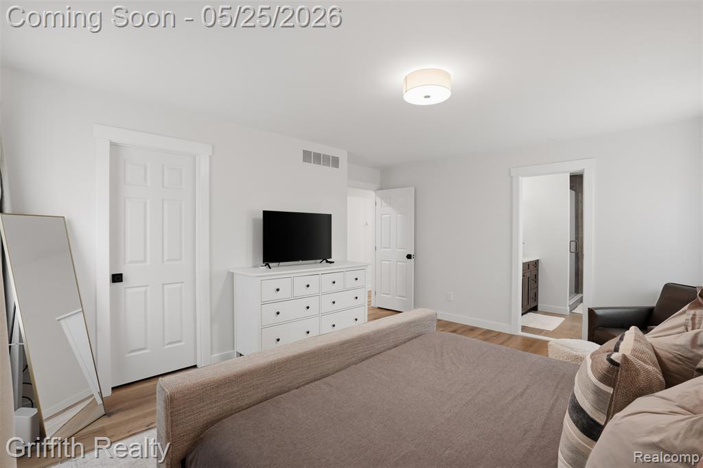10232 Spencer Road Brighton, MI 48114 - Photo 25 of 57