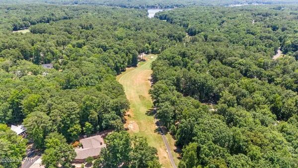 $2,100 | 618 Chelsea Drive, Sanford, NC 27332