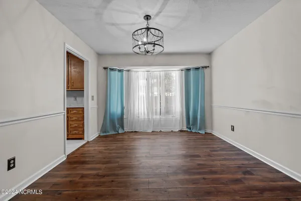 $2,100 | 618 Chelsea Drive, Sanford, NC 27332