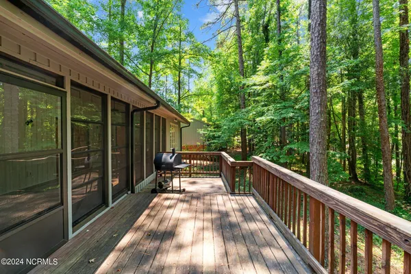 $2,100 | 618 Chelsea Drive, Sanford, NC 27332