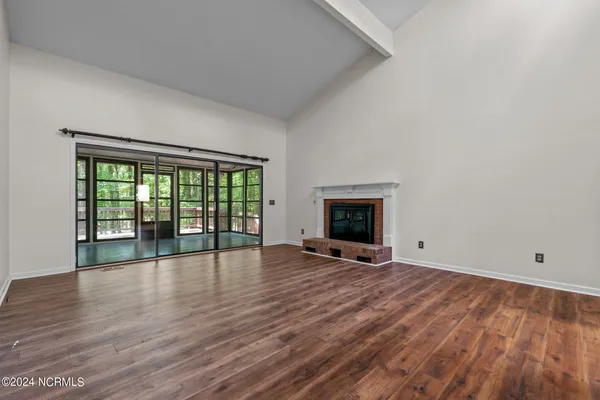 $2,100 | 618 Chelsea Drive, Sanford, NC 27332