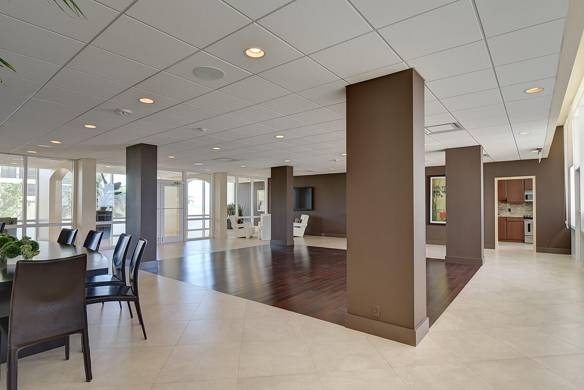 2000 South Ocean Boulevard, Unit 6K Boca Raton, FL 33432 - Photo 81 of 94 a view of a dining area with furniture and window