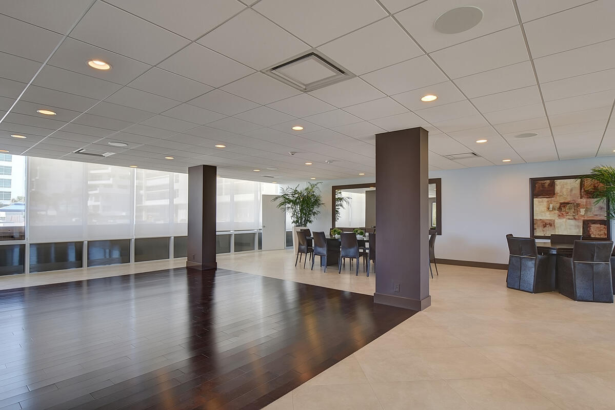2000 South Ocean Boulevard, Unit 6K Boca Raton, FL 33432 - Photo 82 of 94 a lobby with furniture and wooden floor