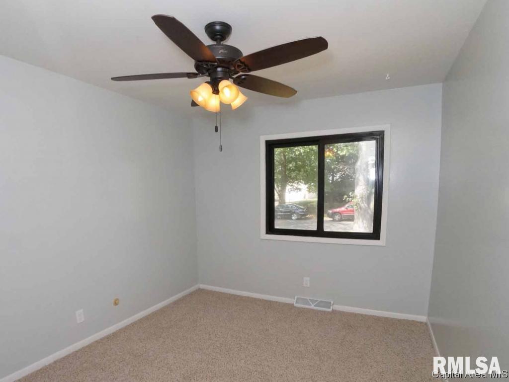 2516 Sherborn Road Springfield, IL 62702 - Photo 21 of 35