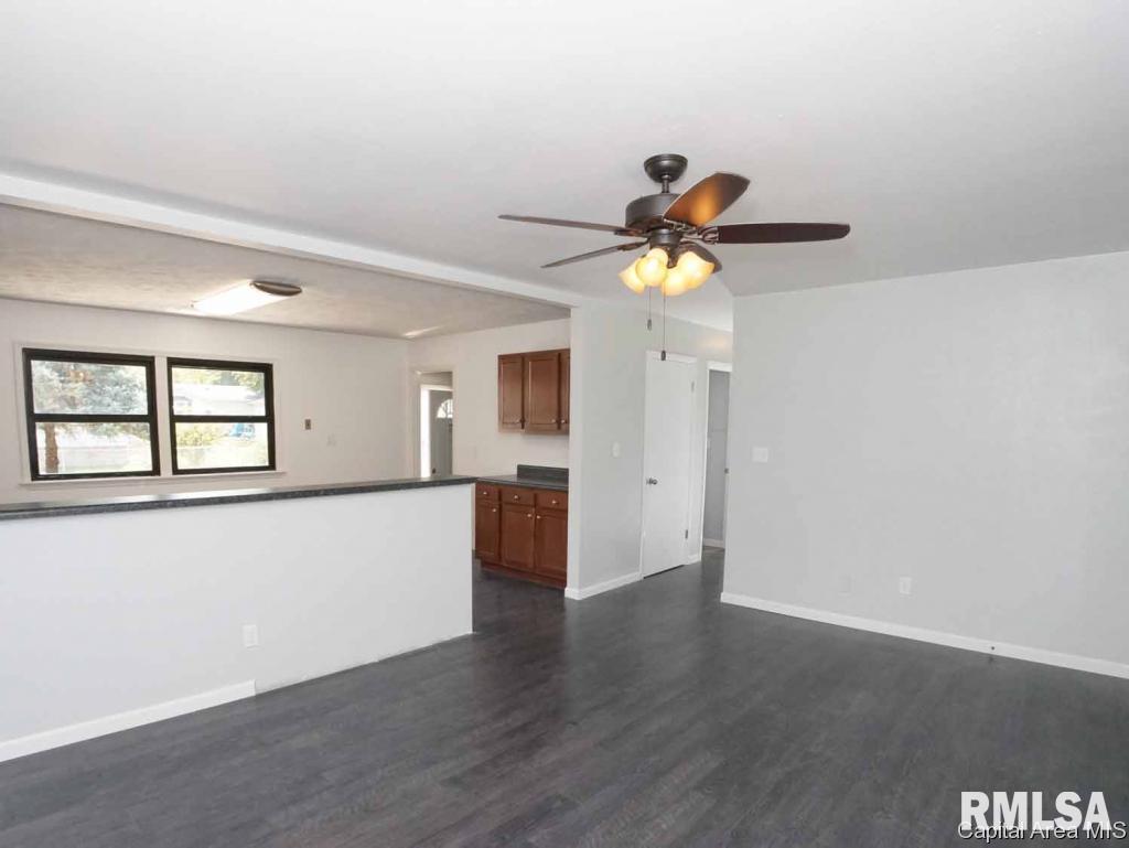 2516 Sherborn Road Springfield, IL 62702 - Photo 6 of 35
