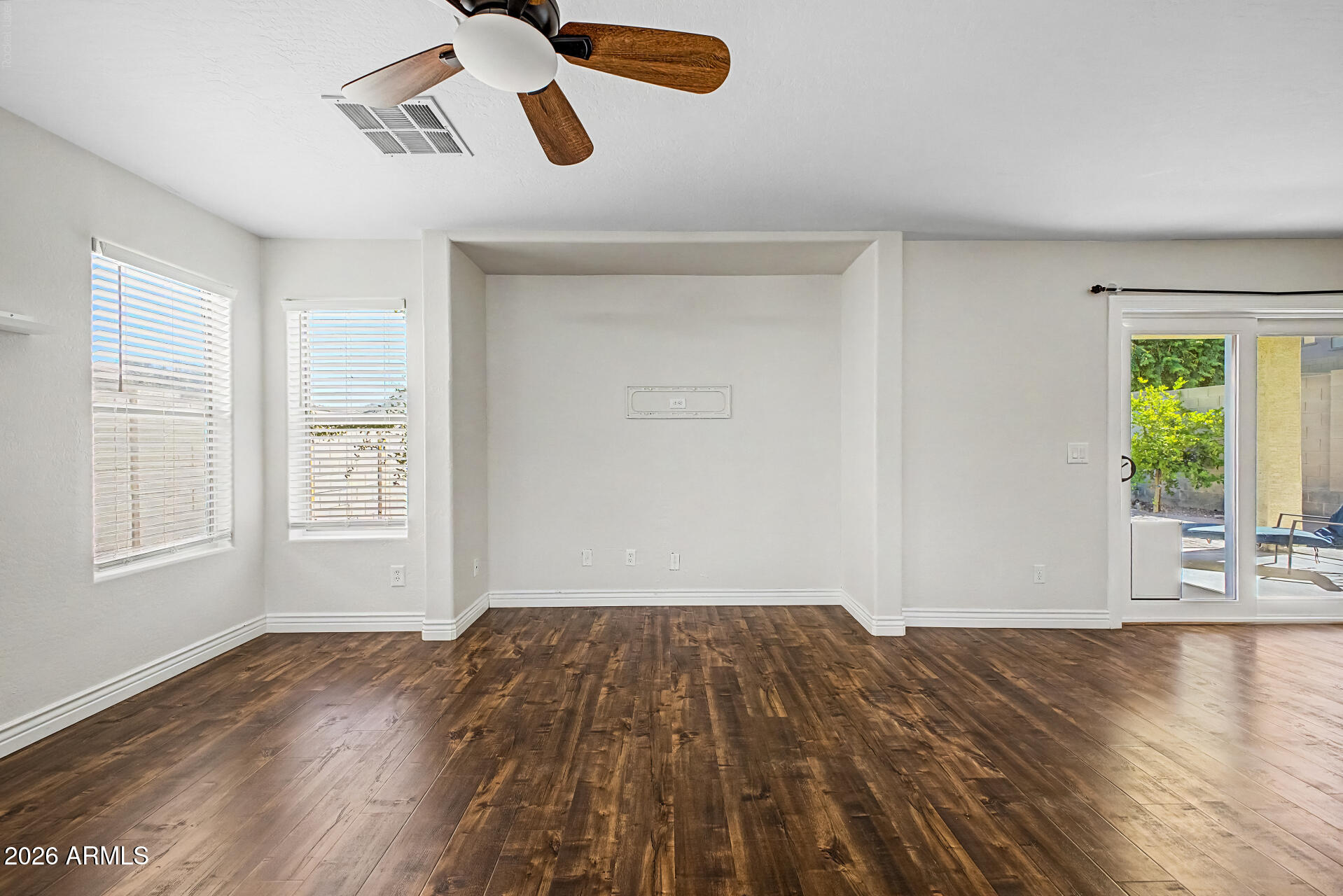 6509 West Red Fox Road Phoenix, AZ 85083 - Photo 11 of 42 11 Red Fox
