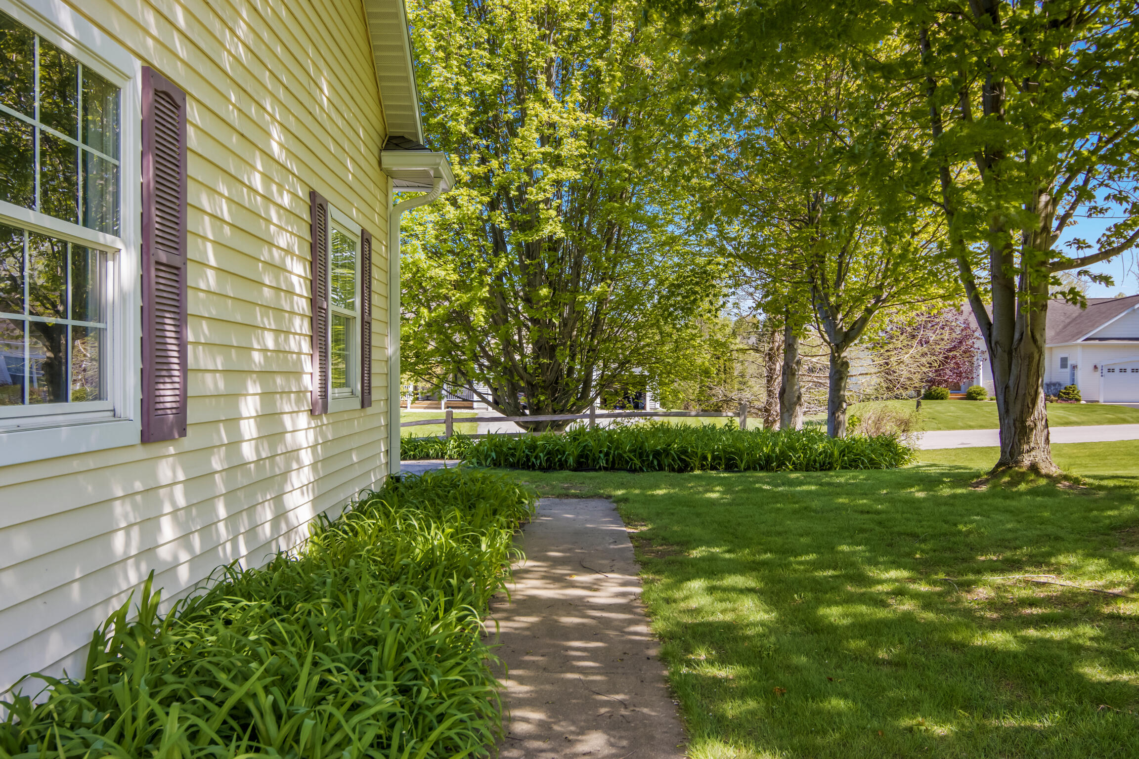 3846 Stone Ridge Drive Traverse City, MI 49684 - Photo 56 of 58 60-Scene-60