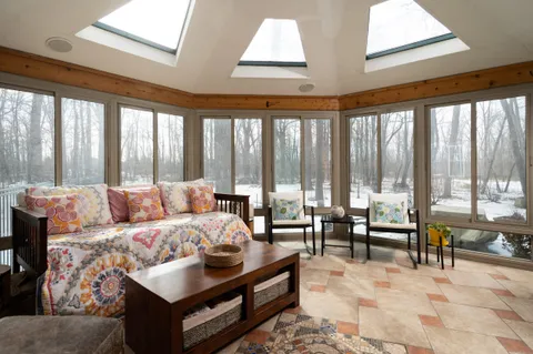 $779,900 | 13737 North Lake Shore Drive, Mequon, WI 53097