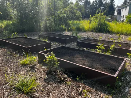 $779,900 | 13737 North Lake Shore Drive, Mequon, WI 53097