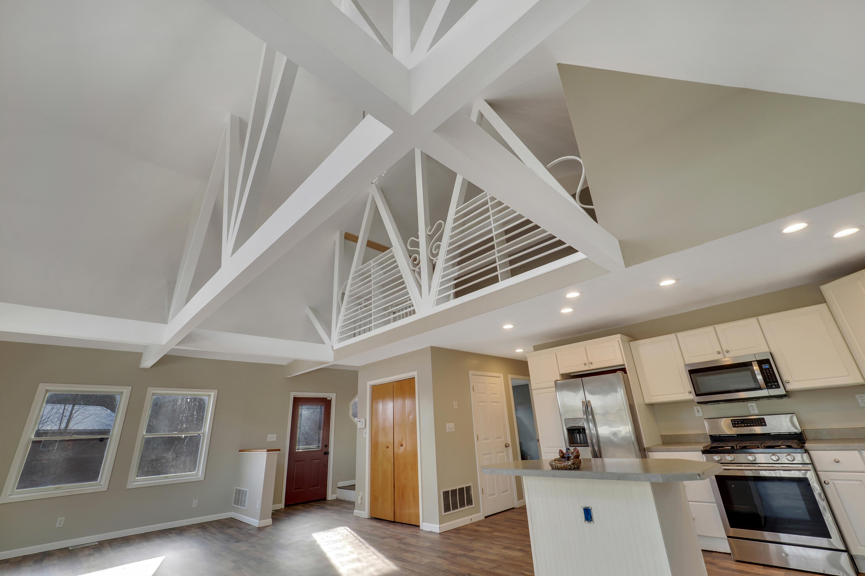 6790 Kilmer Road Alanson, MI 49706 - Photo 9 of 25 Gallery Image 9