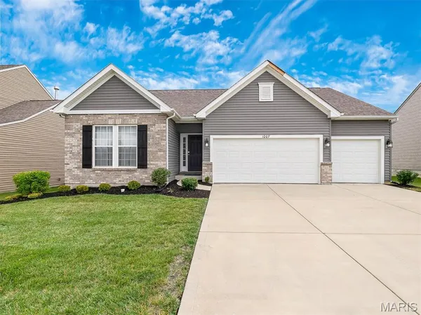 $500,000 | 1007 Wyndgate Meadows Court, Lake St. Louis, MO 63367